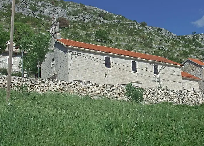 Villa Tomasovic *